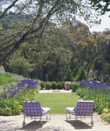 Power of Gardens by Nancy Goslee Power
Garden Design
Calimesa, CA