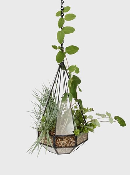 Simple Solutions for Hanging Gardens
Garden Design
Calimesa, CA
