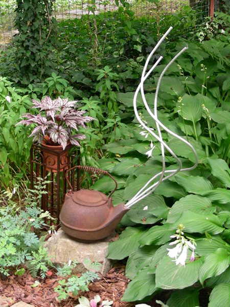 Small Garden, Big Interest
Garden Design
Calimesa, CA