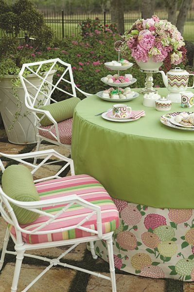 Swatch Watch: Pretty in Pink
Garden Design
Calimesa, CA