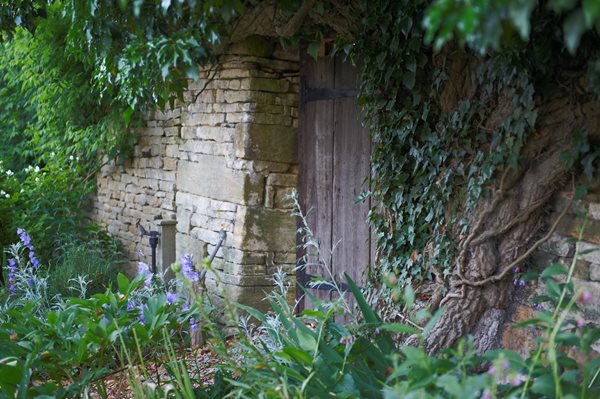 The Garden of Temple Guiting, Cotswold
Garden Design
Calimesa, CA