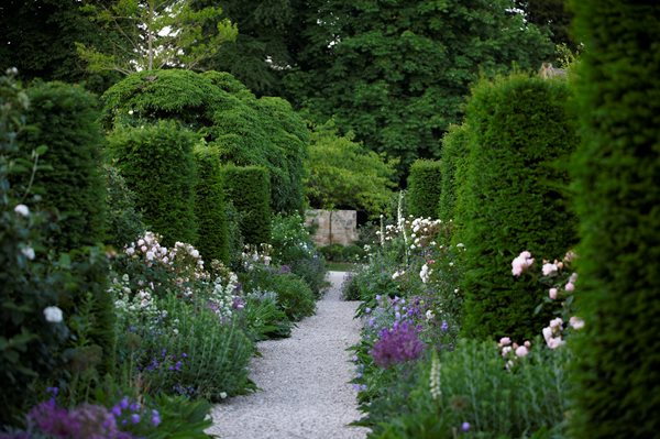 The Garden of Temple Guiting, Cotswold
Garden Design
Calimesa, CA