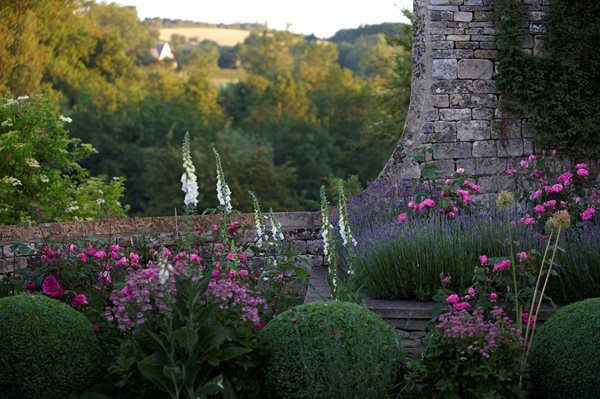 The Garden of Temple Guiting, Cotswold
Garden Design
Calimesa, CA