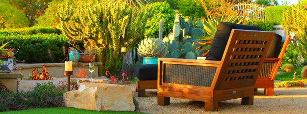 04_club_chair_in_harmony_with_setting
Garden Design
Calimesa, CA