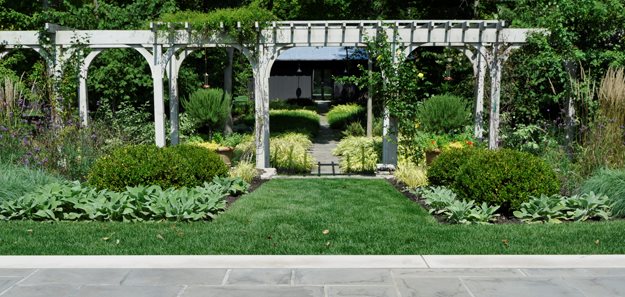 04_pergola_in_creamy_beige_before
Garden Design
Calimesa, CA