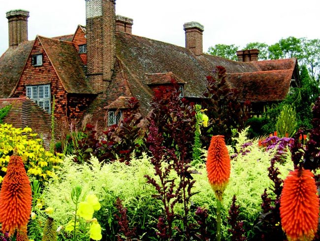 Great Dixter, English Garden
Garden Design
Calimesa, CA