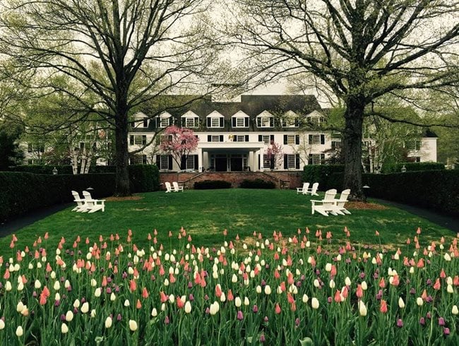 Spring, Woodstock Inn
Woodstock Inn & Resort
Woodstock, WA