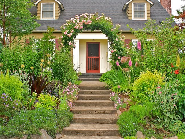 Rose Covered Arbor, Entry Path
Garden Design
Calimesa, CA