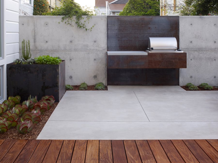 A Custom Built-In Barbecue | Garden Design