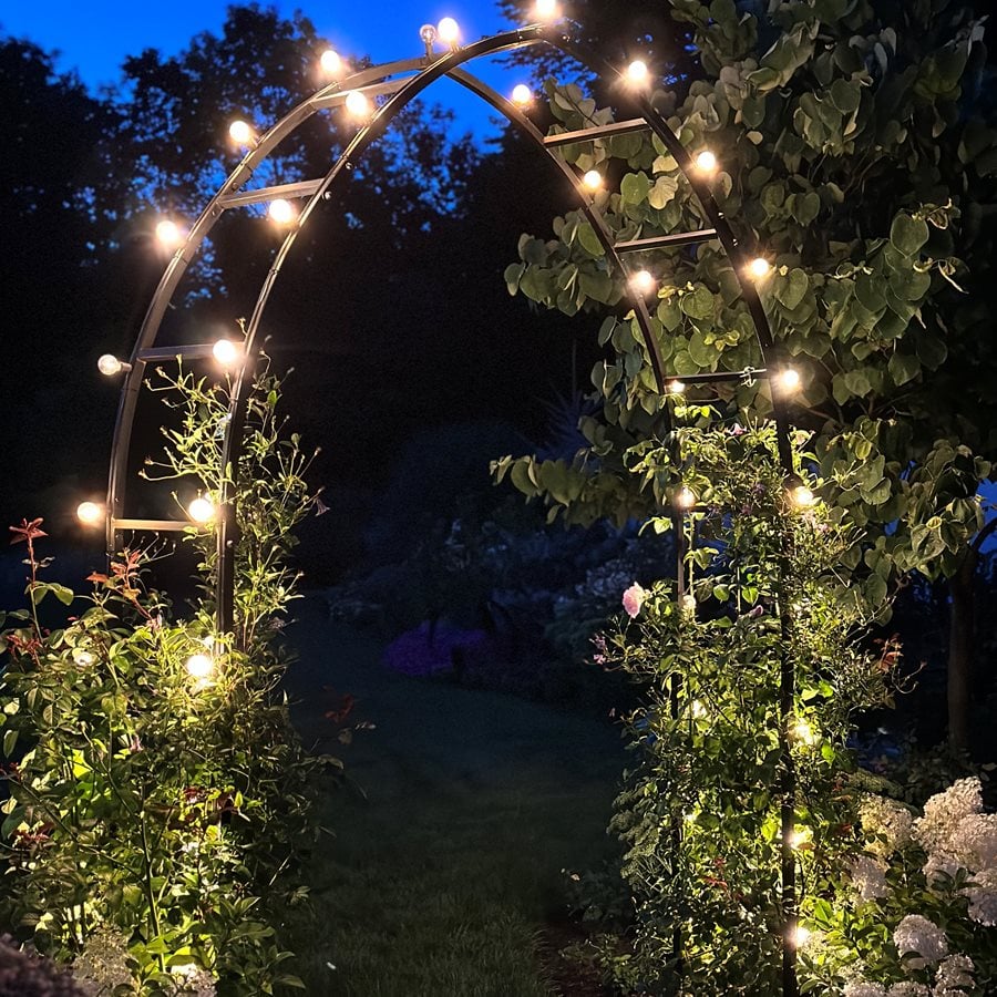 Gothic Arch With Lights
"Dream Team's" Portland Garden
Garden Design
Calimesa, CA